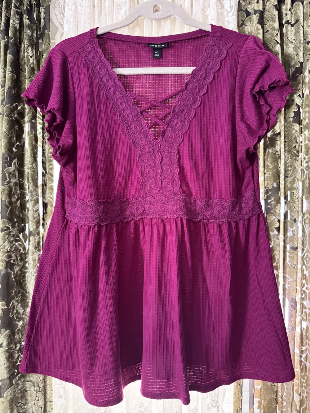 Torrid Deep Magenta Lace-Trim Peasant Tunic